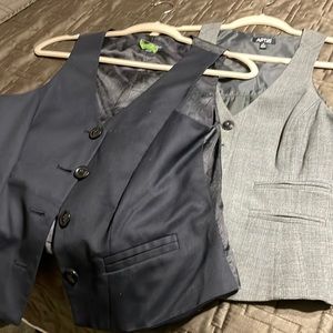 Bundle of Vest (2) Women Size 8/M